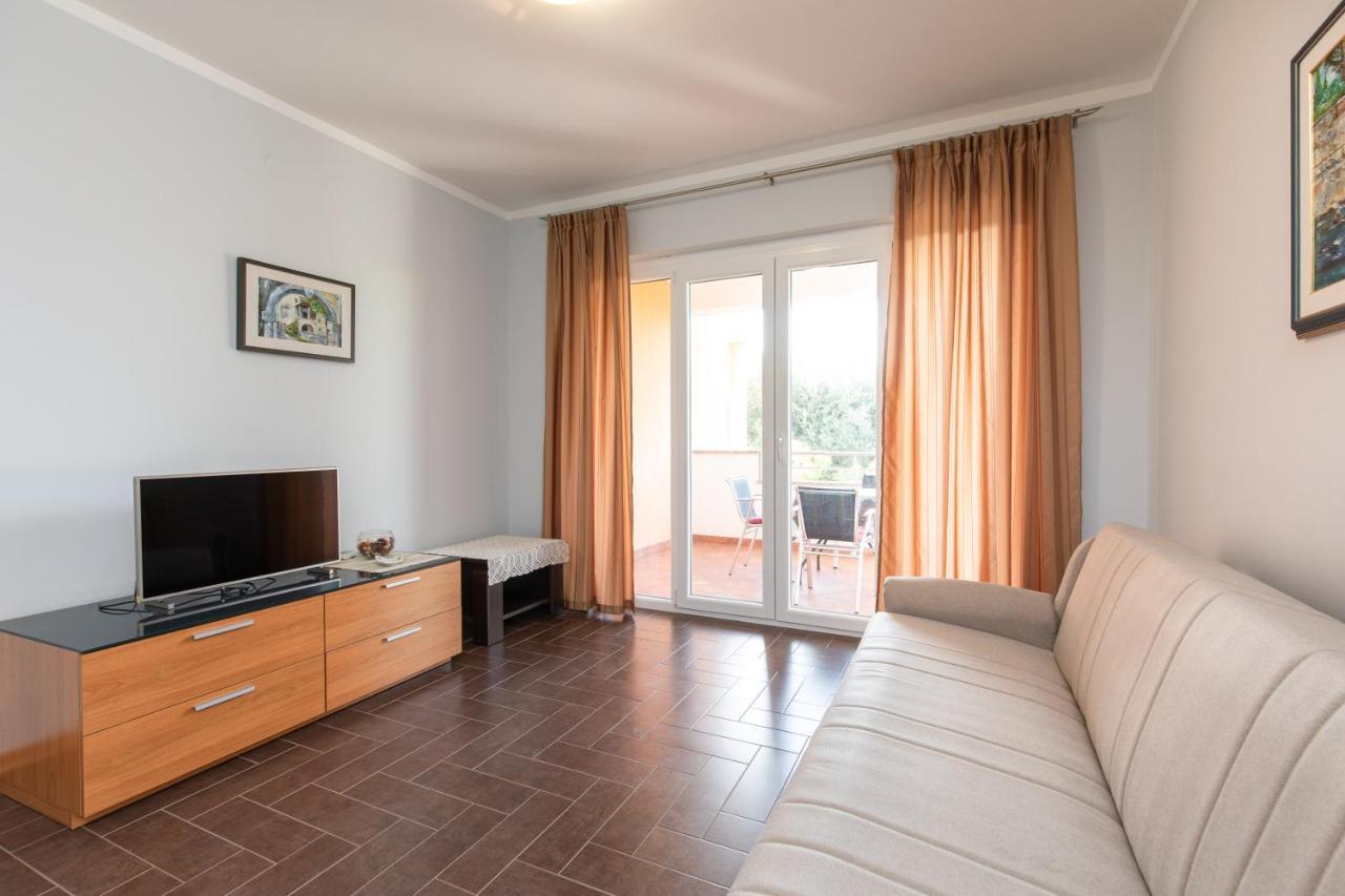Apartments Bella Vista Đảo Krk Ngoại thất bức ảnh