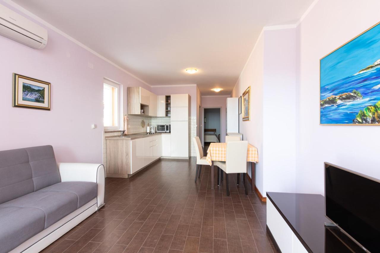 Apartments Bella Vista Đảo Krk Ngoại thất bức ảnh