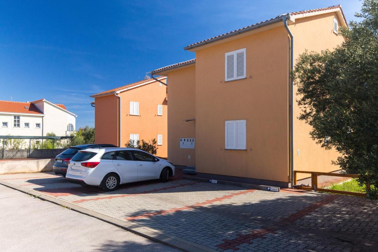 Apartments Bella Vista Đảo Krk Ngoại thất bức ảnh