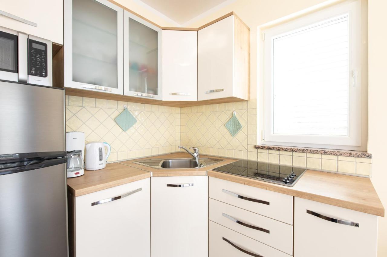 Apartments Bella Vista Đảo Krk Ngoại thất bức ảnh