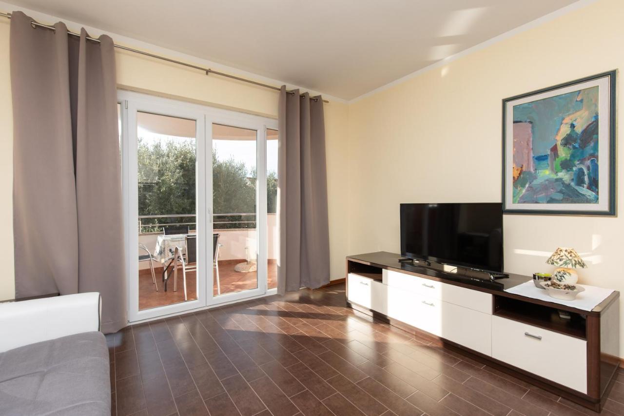 Apartments Bella Vista Đảo Krk Ngoại thất bức ảnh