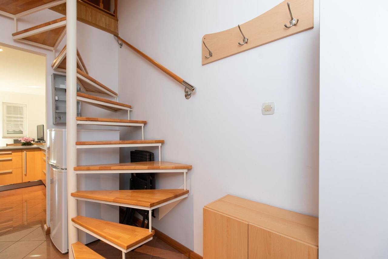 Apartments Bella Vista Đảo Krk Ngoại thất bức ảnh