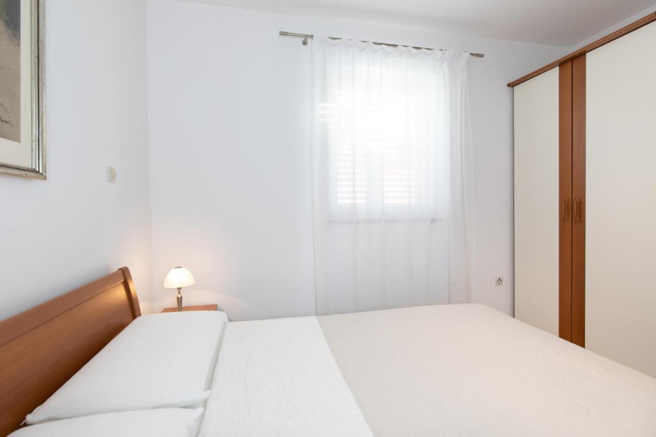 Apartments Bella Vista Đảo Krk Ngoại thất bức ảnh